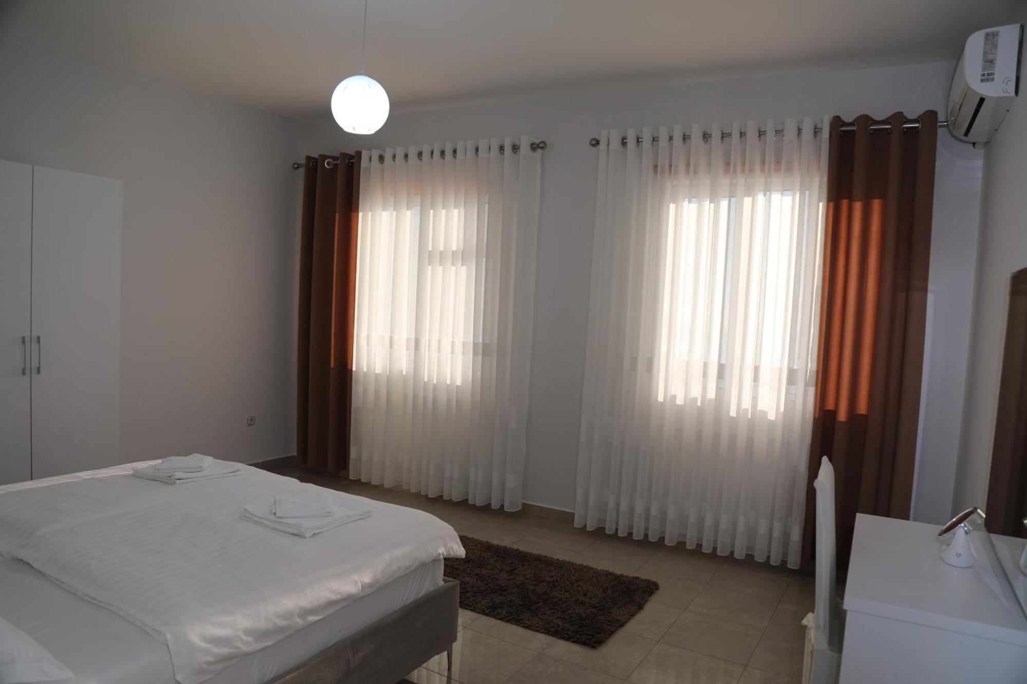 Villa Duka Krujë Exterior foto